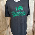 Crazy Dog Graphic Tee Top Shirt “I Love Shenanigans” Graphic Shamrock Size Lg Gray Photo 0