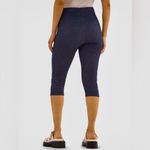 No Boundaries NWT - Capri Leggings. Photo 1