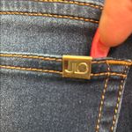 Jennifer Lopez Blue Skinny Jeans with Versatile Stretch Photo 8