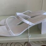 Jeffrey Campbell Elegant White Chunky Block Heel Sandals. Size-9 Photo 3