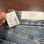 Maurice's NWT High Rise Limitless Jeggings Size Small Photo 3