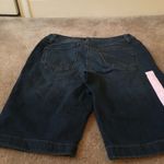 Nine West  Women's Jean Shorts Pockets Size 6 Blue Photo 2