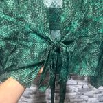 Fame and Partners EUC Green Long Sleeve Blouse w/ Tie Size 4 Photo 5