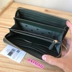 Kate Spade Wallet Photo 3