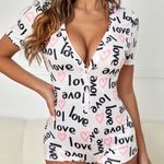 SheIn SHIEN Letter And Heart Print Romper Photo 0