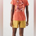 Patagonia NWT Women’s Outdoor Everyday Shorts XS Pufferfish Gold Photo 2