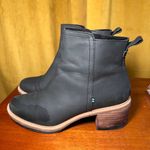 Toms Black Leather Ankle Boots Stacked Heel Comfort Booties Modern Photo 2
