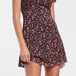 Stradivarius floral dress Photo 0