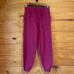 Lululemon  Scuba Relaxed Fit High Rise Jogger Pants Pomegranate Pink Red 4 W5CV9S Photo 1