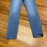 Liverpool Jeans Company Liverpool Jeans Light Blue Denim Pull On Jegging Pants Women Size 6 Ankle Stretc Photo 2