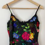 Marchesa Notte Lace Photo 5