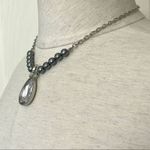 Grey rhinestone pendant necklace Photo 5