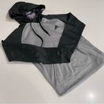 Adidas Womens  Climawarm gray & black Hoodie‎ Sweatshirt Xsmall Photo 0