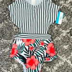 🏝️ Gorgeous Iffei One piece Swimsuit, Size Large, Beautiful Design,‎ NWT White Photo 0