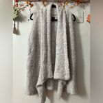 G.I.L.I. Textured sweater Open Front Vest Gray Photo 3