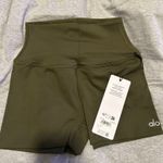 Alo Yoga  Soft Sculpt Shorts Photo 0