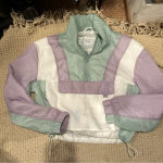 Bershka  PULLOVER RETRO 80S COLOR
BLOCKING CROPPED WINDBREAKER JACKET MED/LAR Photo 0