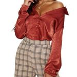 Pretty Little Thing Satin Bohemian blouse top XSMALL burnt orange long sleeve NWOT Photo 4