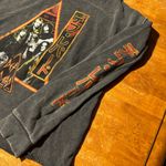 Def Leppard  Womens Sweatshirt Large Gray Crop Vintage Logo Junk food EUC Photo 2