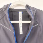 Lululemon  Rain-On Train-On Jacket Naval Blue Photo 6