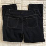 Tahari stretchy ankle Capri jeans Women’s Size 8 Dark Rinse Photo 3