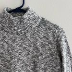 L.L.Bean Vintage  Knit Sweater Photo 2