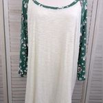 Torrid DISNEY/ Holiday Pajama Top 3/4 Sleeve Mickey Mouse Cream/Green Multi-2X Photo 0