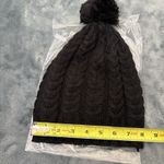 Nike Authentic  Removable Pom Black Knit Women's Beanie OSFA Photo 9