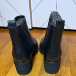 MIA  Jody Womens 6 Black Faux Leather Round Toe Moto Chunky Heel Chelsea Boot New Photo 2