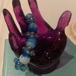 kim rogers 🏷️ NWT  Blue Stretch Bead Bracelet Photo 3