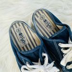 Soho Vintage Y2K  denim slip on lace up tennis shoes sneakers Photo 1