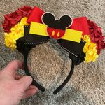 Disney ’s Classic Mickey Mouse Themed Minnie Ears Photo 0