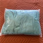 Amazon One-Shoulder Teal Dress Photo 4