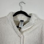 Patagonia Woman's Sz L White Faux Fur Pelage Two Button Zebra Patterned Jacket Photo 1