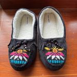 Steve Madden  Black Slippers with Multicolor Embroidery XL 11-12 Photo 0