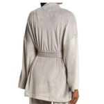 SKIMS by Kim Kardashian Velour Fleece Wrap Short Robe SMOKE A47 Photo 3