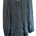New‎ In long sleeve, blue dress size large Photo 0