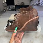 Frye New Caroline Brown Suede Wedge Lace Up Booties Women 6 Leather Platform Photo 4