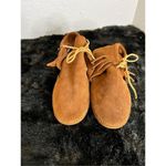 Minnetonka  womens Classic Fringe moccasins 11 Photo 4