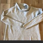 Vineyard Vines  double grey turtleneck large Photo 0