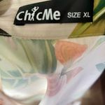 Chic Me  Blouse Women’s Long Sleeve Button Cuff Collared Button Photo 2