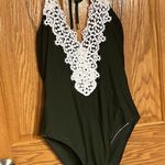 Blooming Jelly Ladies Swimsuit Lace Tummy Control. Photo 6