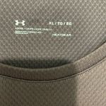 Under Armour  Heat Gear Loose Fit Shirt Photo 2