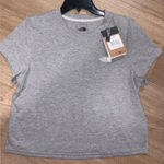 The North Face Tee Women’s Photo 0