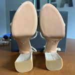 Pelle Moda Gillian ankle strap platinum gold‎ chunky heel sandal size 8.5 NEW Gold Photo 3