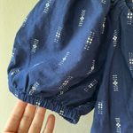 Madewell  Sz M Jacquard Navy Puff Short Sleeve Cropped Top Blouse V Neck Pullover Photo 3