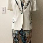 European new dress. Size 50 Photo 0