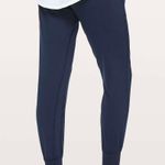 Lululemon Align Joggers Photo 1