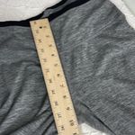 prAna  Capri Gray Leggings size Medium Photo 10