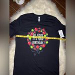 Giddy Up Glamour  “Go Jesus, It’s your Birthday” black t shirt sz Large Photo 4